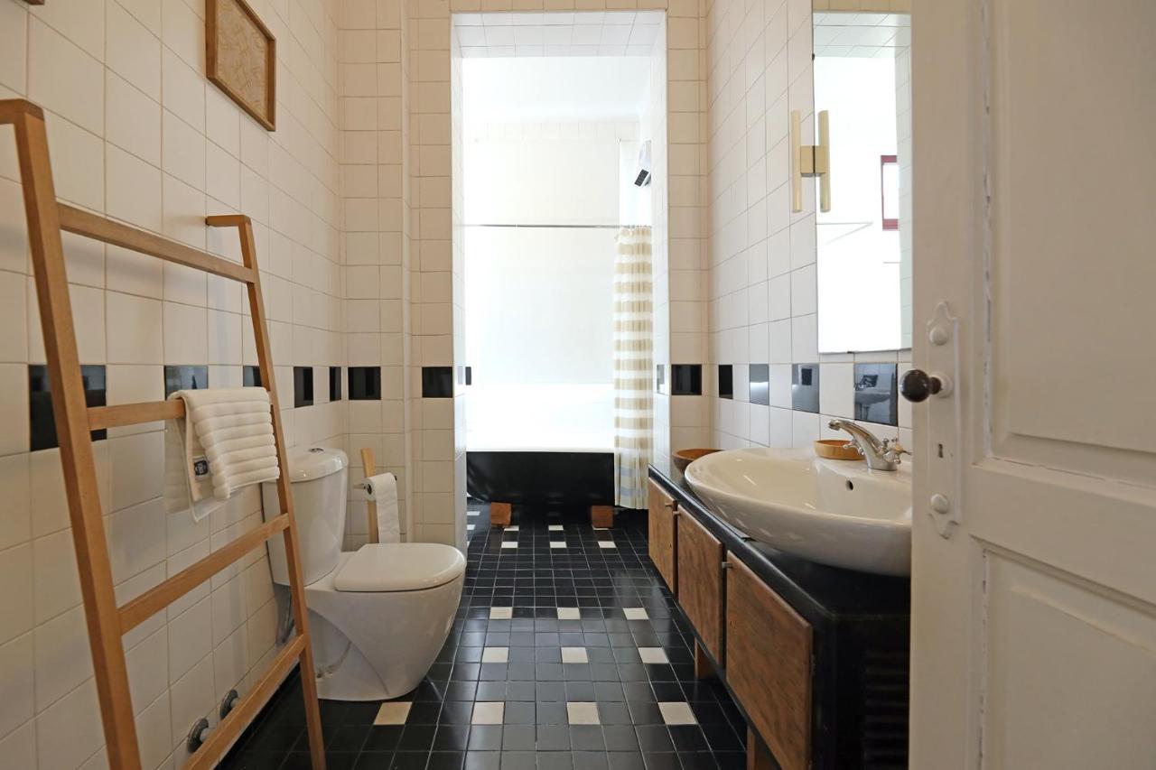 Flh Porto Classic Apartment With Parking Exteriör bild